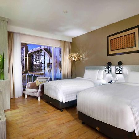Harper Perintis By Aston Hotel Makassar Exterior photo