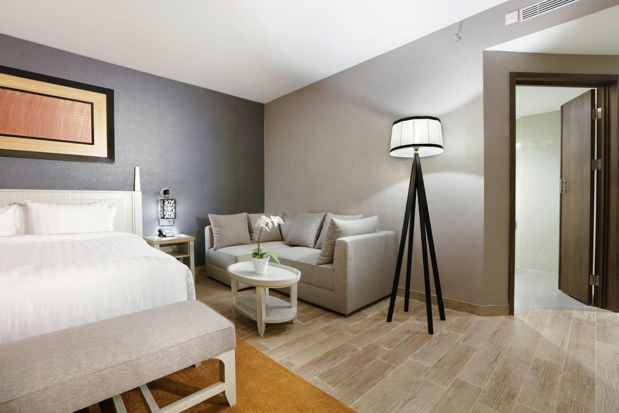 Harper Perintis By Aston Hotel Makassar Exterior photo