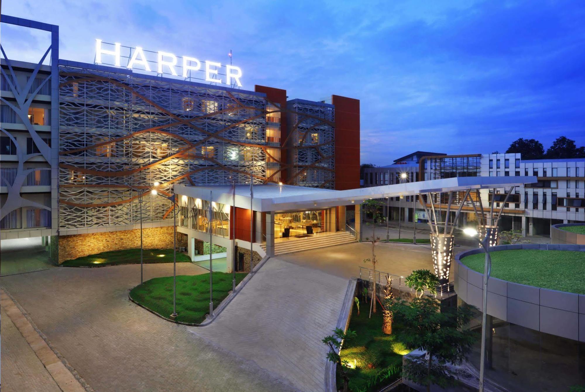 Harper Perintis By Aston Hotel Makassar Exterior photo
