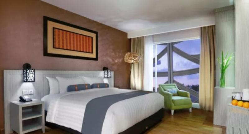 Harper Perintis By Aston Hotel Makassar Exterior photo