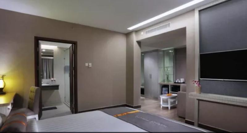 Harper Perintis By Aston Hotel Makassar Exterior photo